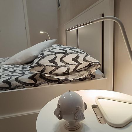 Simply House In Bari Twin Apartment ภายนอก รูปภาพ