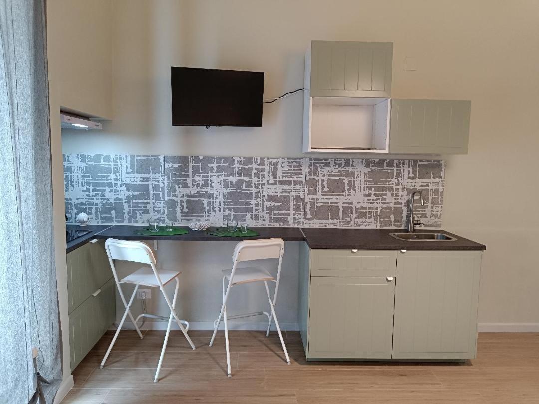 Simply House In Bari Twin Apartment ภายนอก รูปภาพ