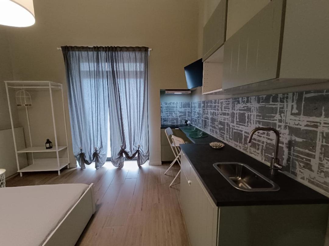 Simply House In Bari Twin Apartment ภายนอก รูปภาพ