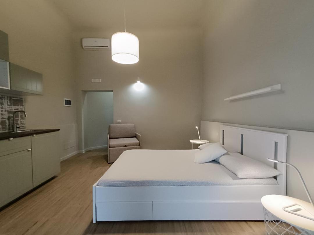 Simply House In Bari Twin Apartment ภายนอก รูปภาพ