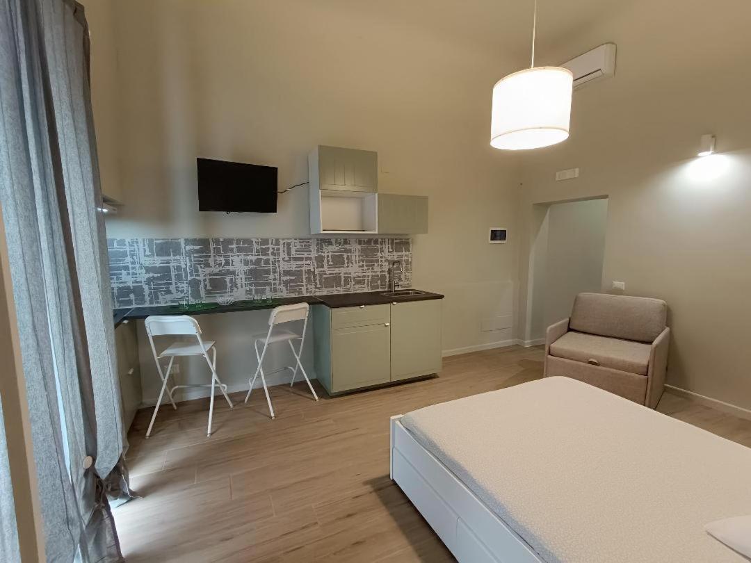 Simply House In Bari Twin Apartment ภายนอก รูปภาพ