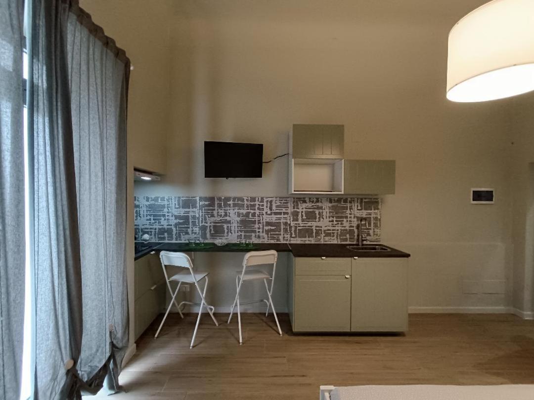 Simply House In Bari Twin Apartment ภายนอก รูปภาพ