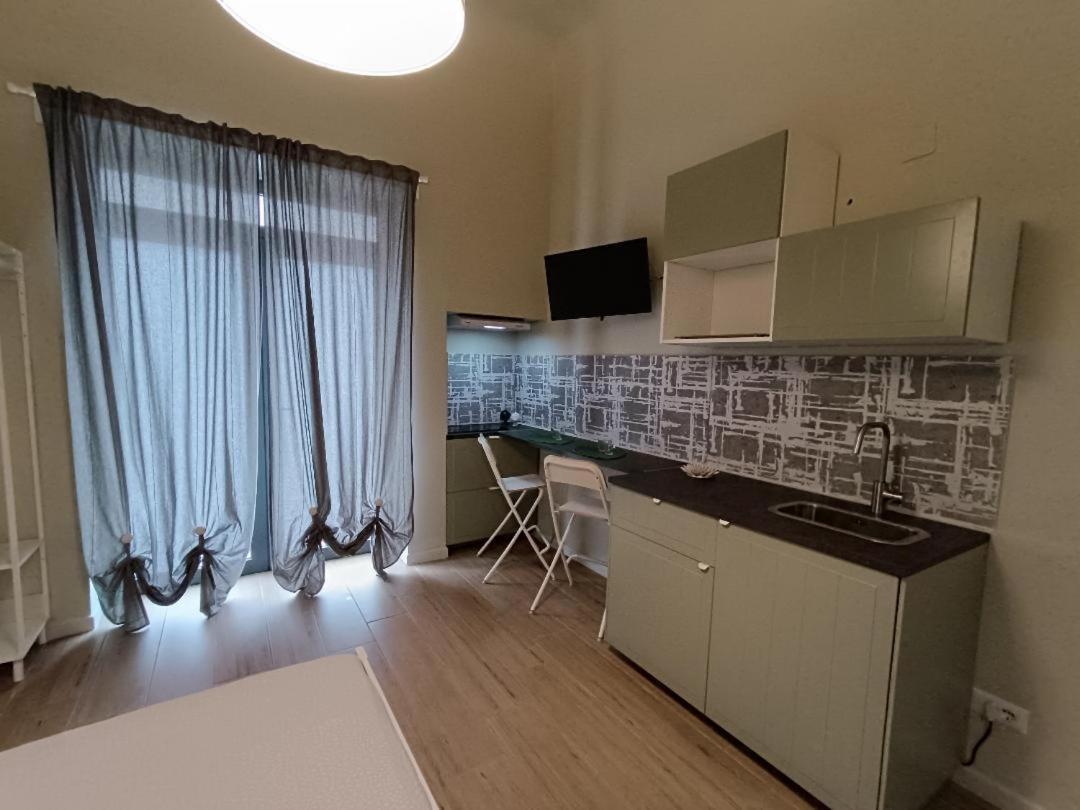 Simply House In Bari Twin Apartment ภายนอก รูปภาพ